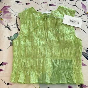 Super cute Frame smocked tank, NWT